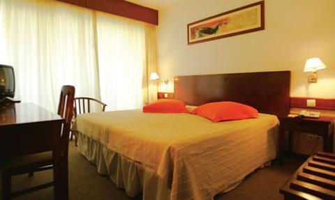 Oasis Atlantico Praiamar Hotel