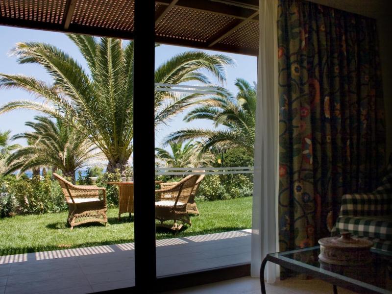 Aquila Rithymna Beach