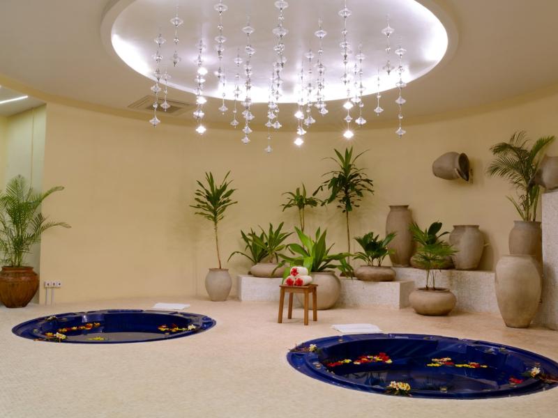 Ocean Paradise Resort & Spa