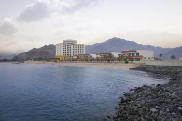 Отель Oceanic Khorfakkan Resort & Spa ОАЭ, Хор-Факкан, фото 26