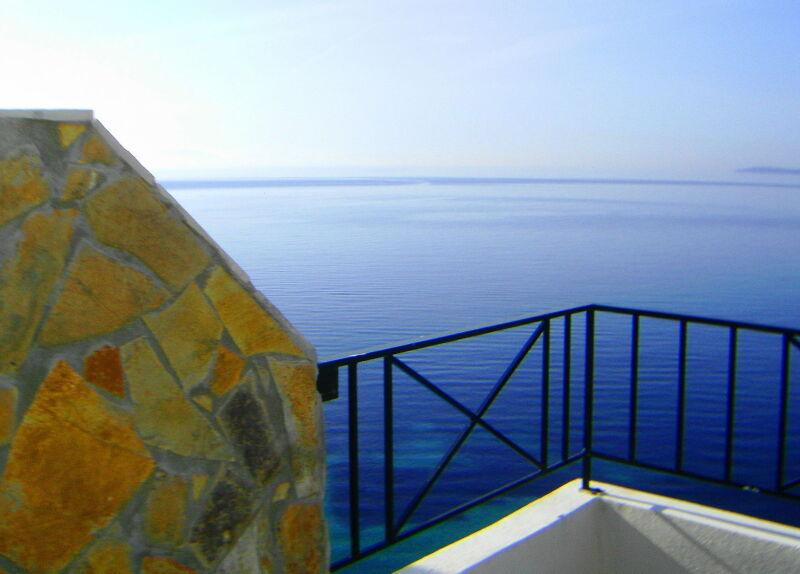 Oceanis Rooms Apartments