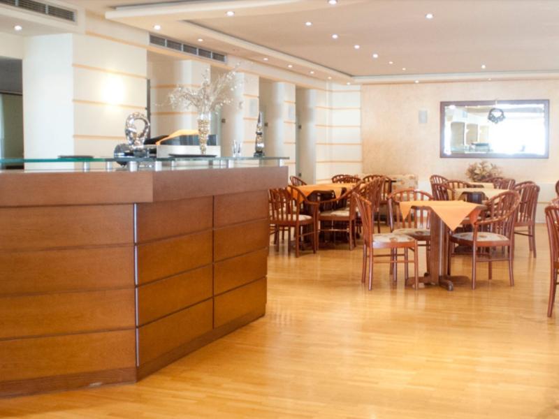 Oceanis Hotel