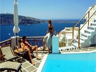 Oia Mare Villas