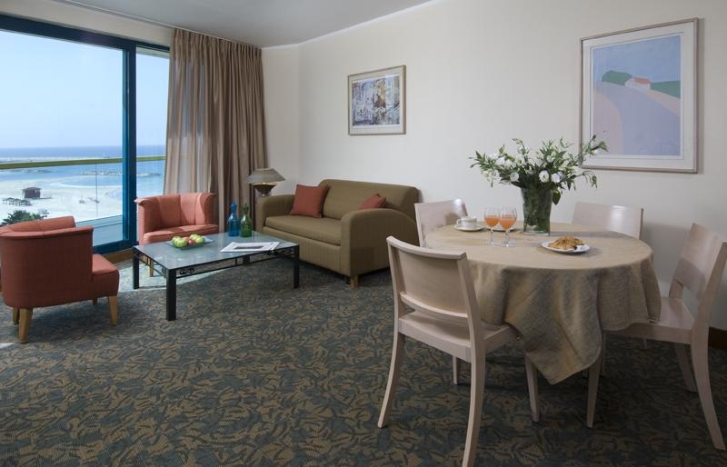 Orchid Okeanos Boutique