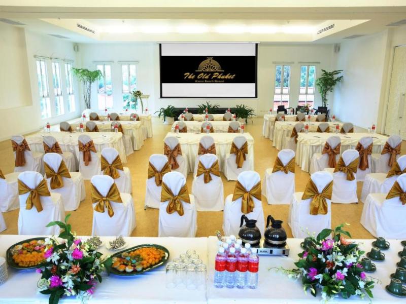 The Old Phuket Karon Beach Resort