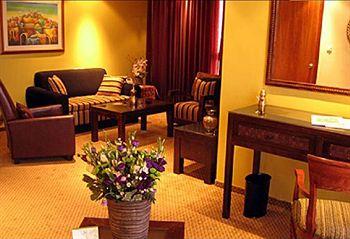 Olive Tree Hotel Royal Plaza Jerusalem