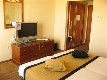 Olive Tree Hotel Royal Plaza Jerusalem