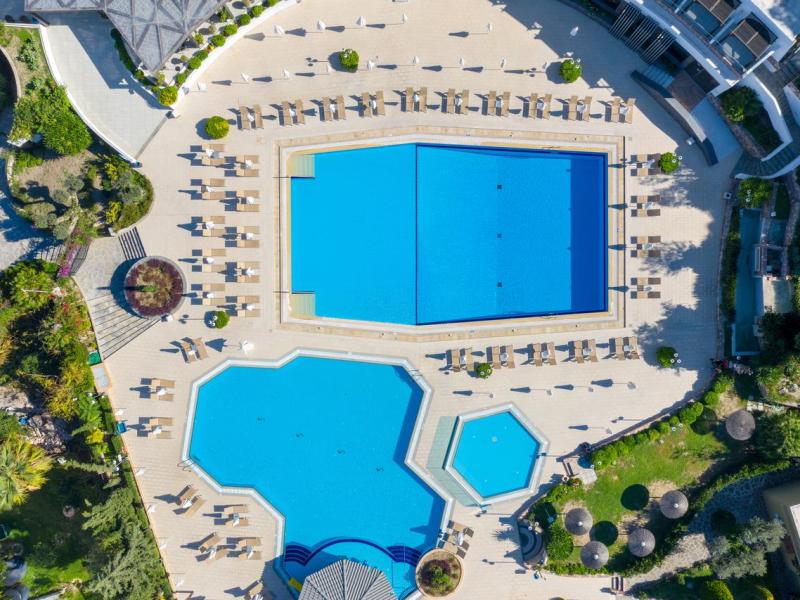 Olympic Palace Resort Hotel & Convention Center