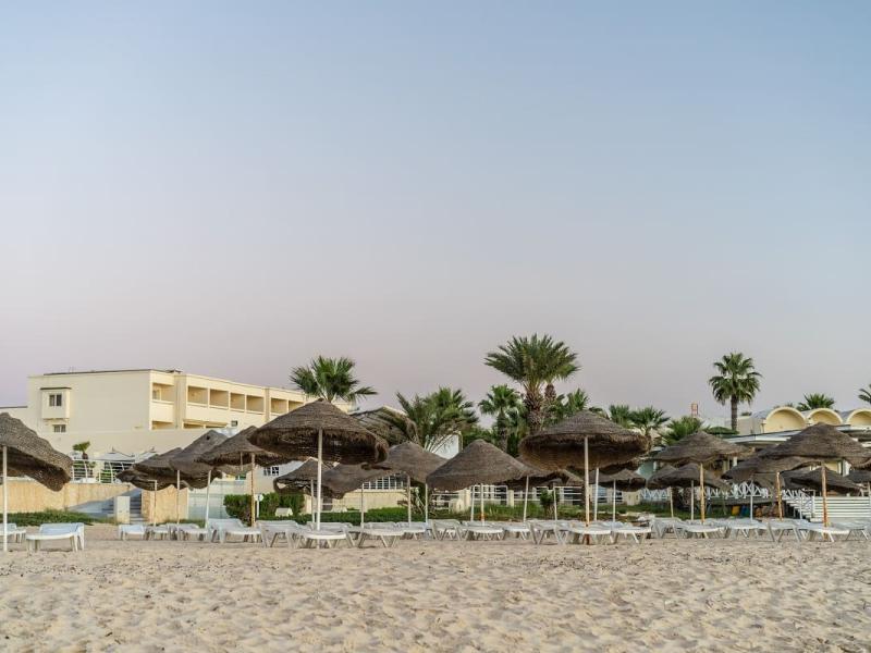 Club Novostar Omar Khayam