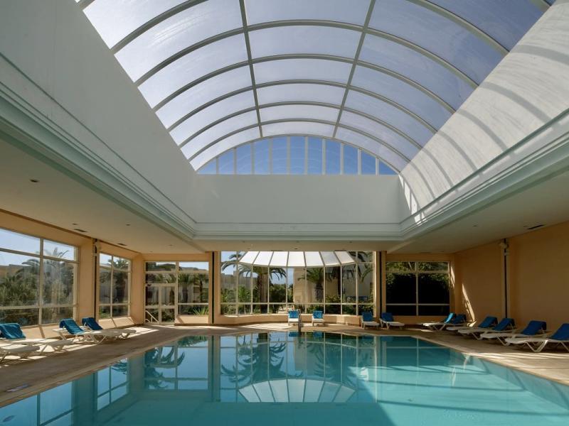 Club Novostar Omar Khayam