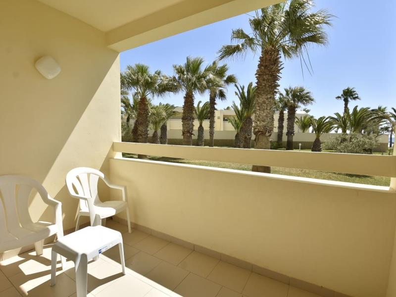 Club Novostar Omar Khayam