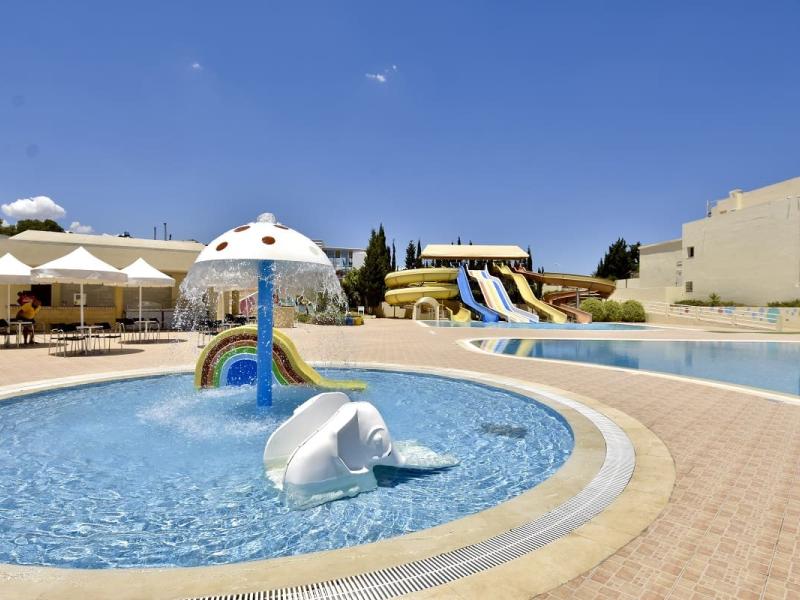 Club Novostar Omar Khayam