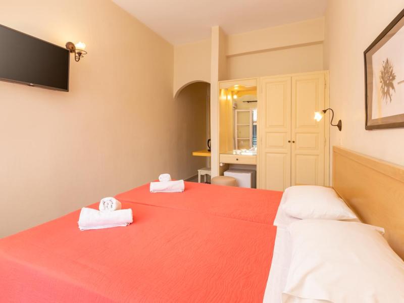 Opera Blue Hotel