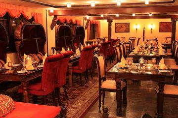 Отель Arabian Courtyard Hotel & Spa ОАЭ, Бур Дубай, фото 19