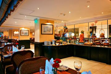 Отель Arabian Courtyard Hotel & Spa ОАЭ, Бур Дубай, фото 20