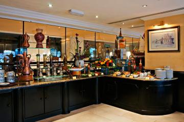 Отель Arabian Courtyard Hotel & Spa ОАЭ, Бур Дубай, фото 21