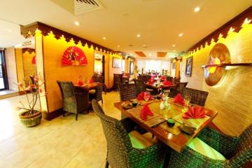 Отель Arabian Courtyard Hotel & Spa ОАЭ, Бур Дубай, фото 24