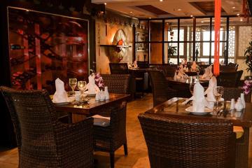 Отель Arabian Courtyard Hotel & Spa ОАЭ, Бур Дубай, фото 4