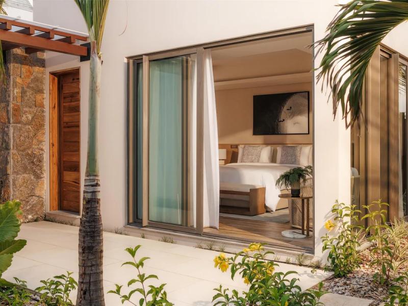 One & Only Le Saint Geran