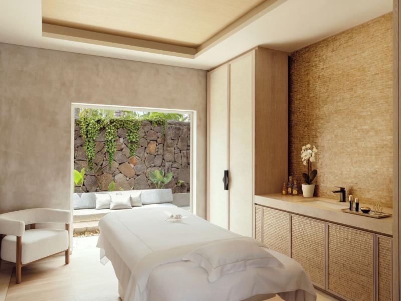 One & Only Le Saint Geran