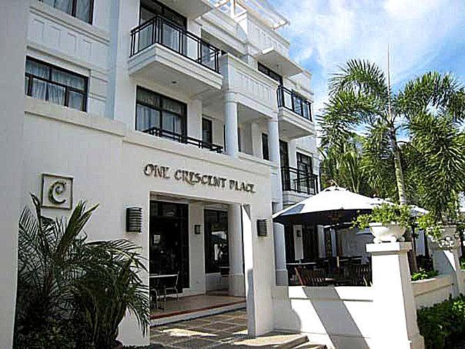 One Crescent Place Hotel