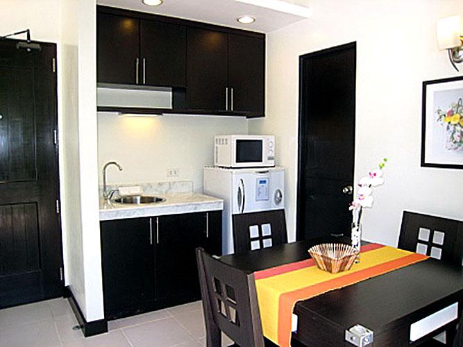 One Crescent Place Hotel