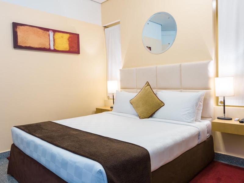 Arabian Park Dubai, an Edge by Rotana Hotel