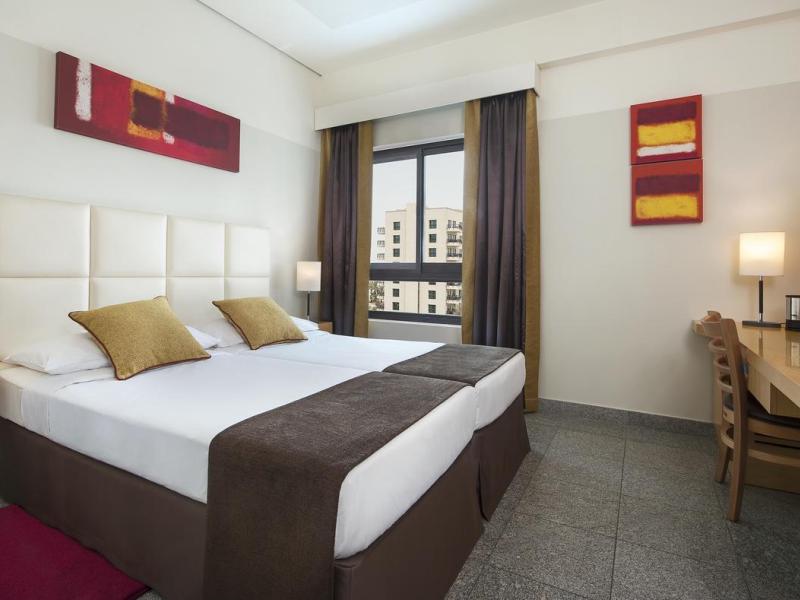 Arabian Park Dubai, an Edge by Rotana Hotel