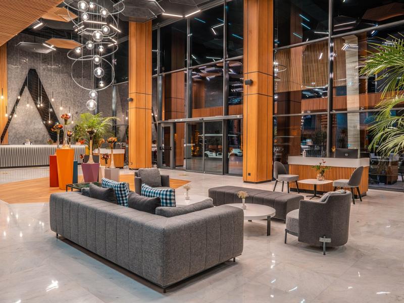 The Norm Collection Doora