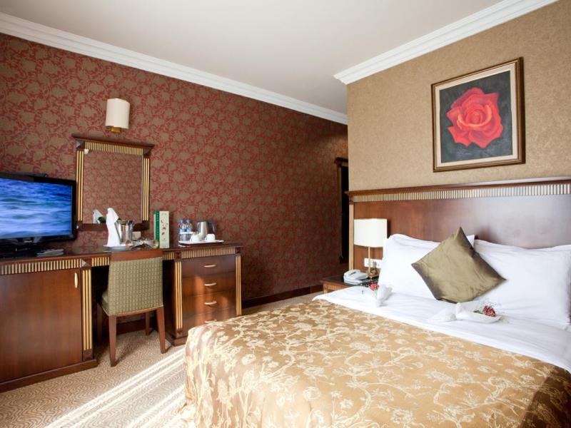 Oran Hotel