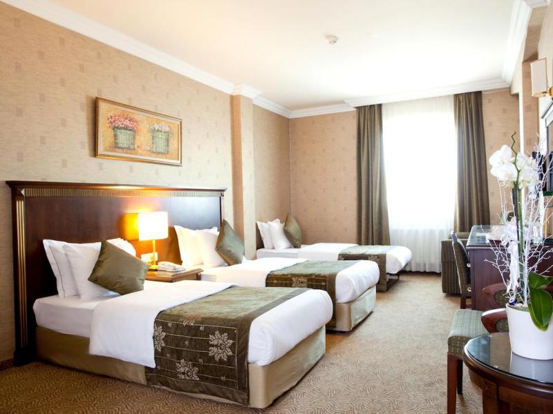 Oran Hotel