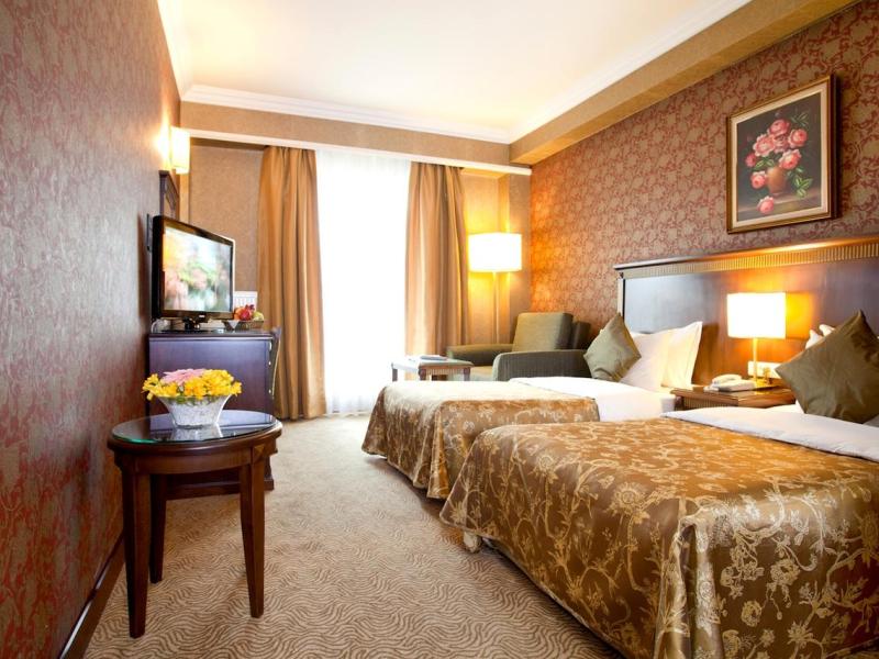 Oran Hotel