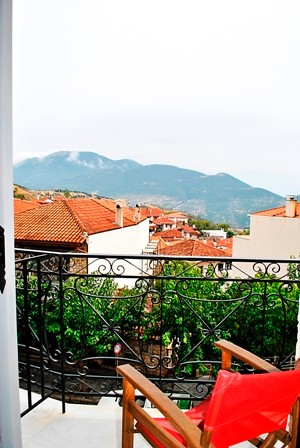 Arahova Inn