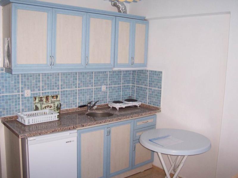 Oren Hill Apart Hotel