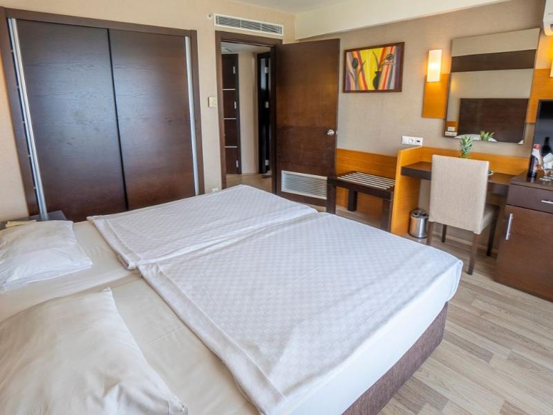 MC Arancia Resort Hotel