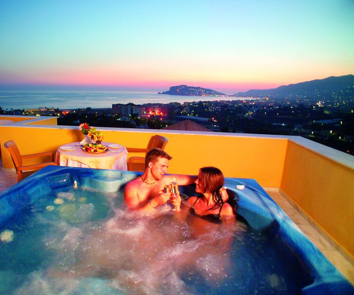 ACG Hotels Orient Family