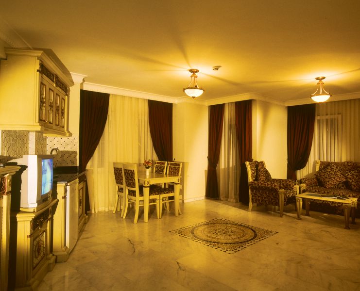 ACG Hotels Orient Family