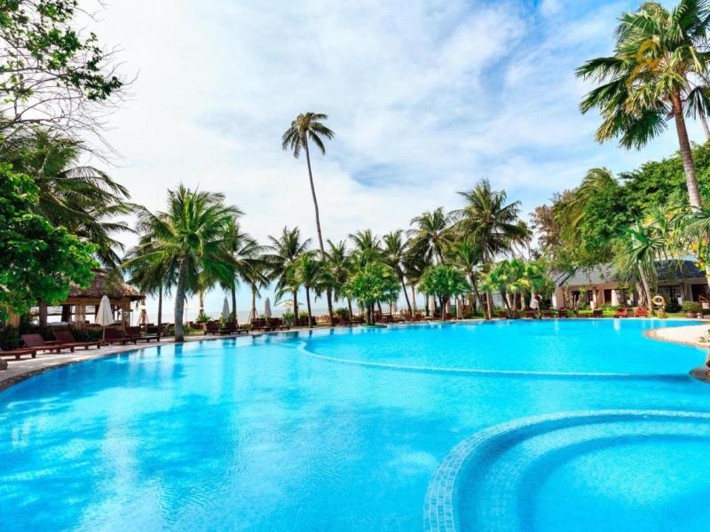 Oriental Pearl Resort & Spa