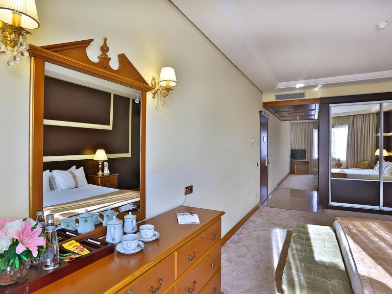 Crowne Plaza Istanbul - Ortakoy Bosphorus