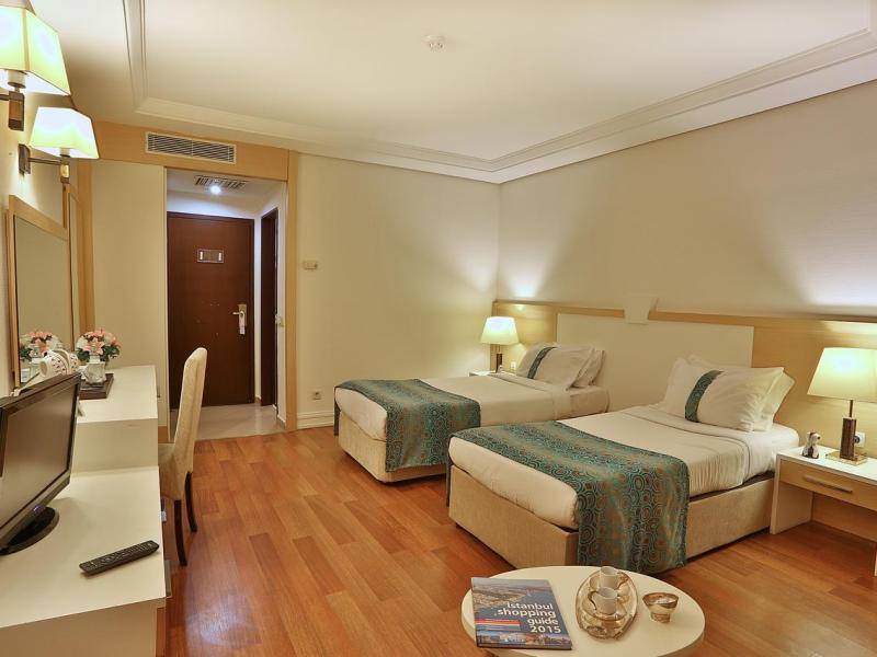 Crowne Plaza Istanbul - Ortakoy Bosphorus