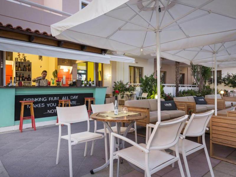 Oscar Suites & Village