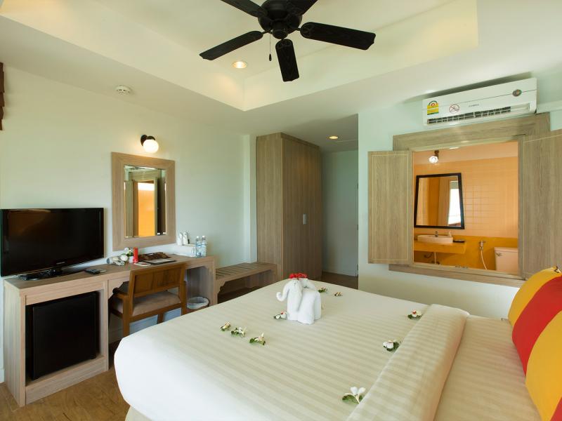 Phi Phi Bayview Premier Resort