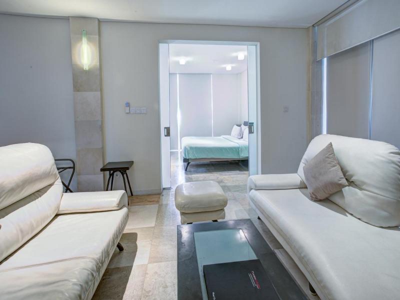 FuramaXclusive Ocean Beach