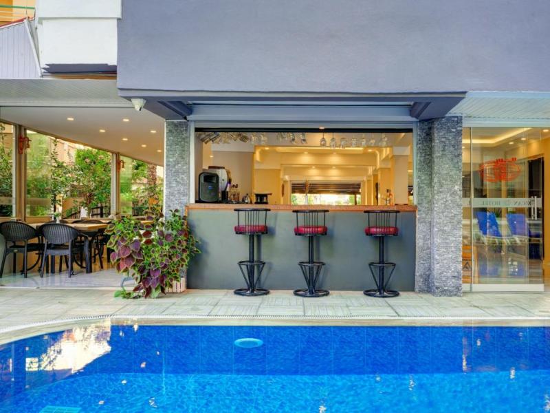 Miss Cleopatra Hotel