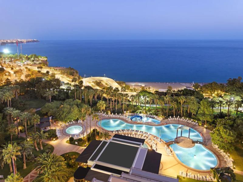 Ozkaymak Falez Hotel