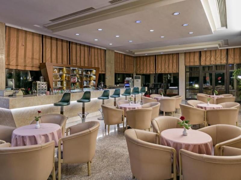 Ozkaymak Falez Hotel