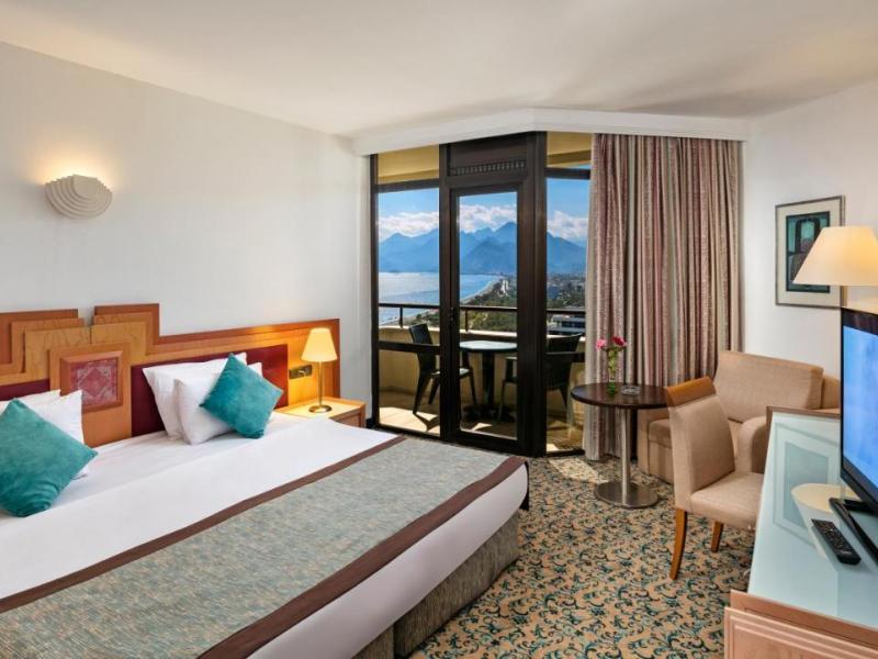 Ozkaymak Falez Hotel