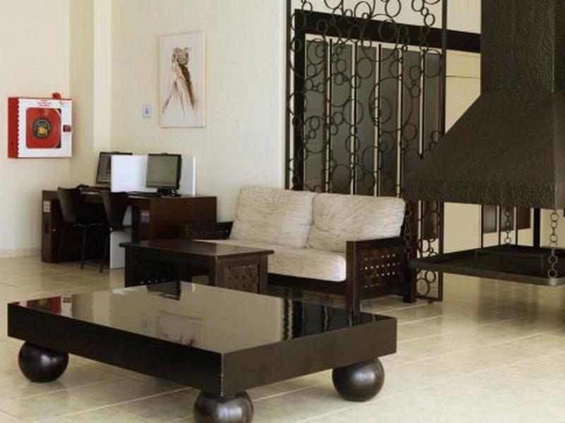 Azuline Hotel Pacific