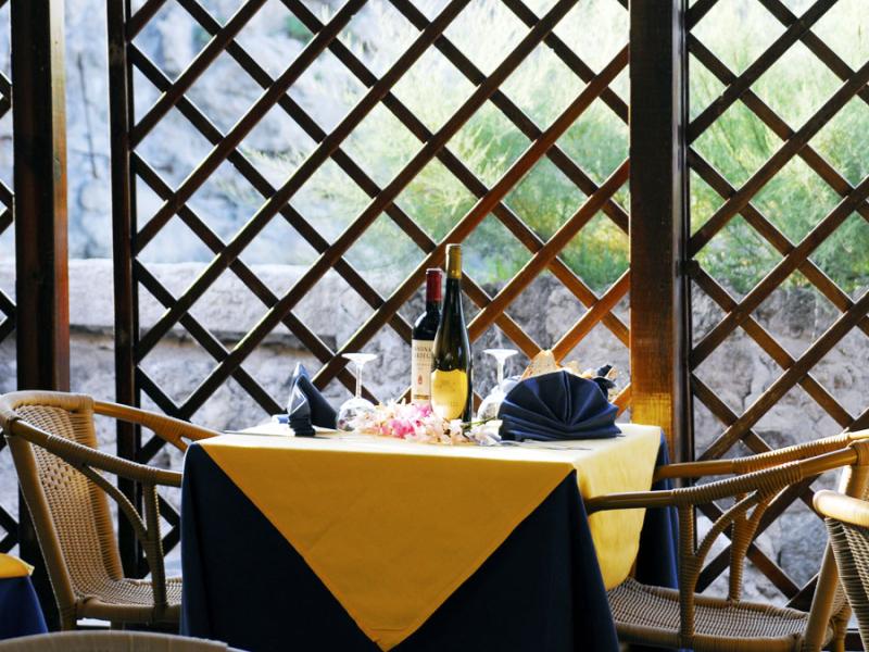 Pagoda Hotel & Residence