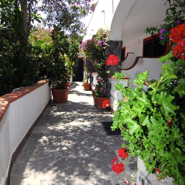 Pagoda Hotel & Residence